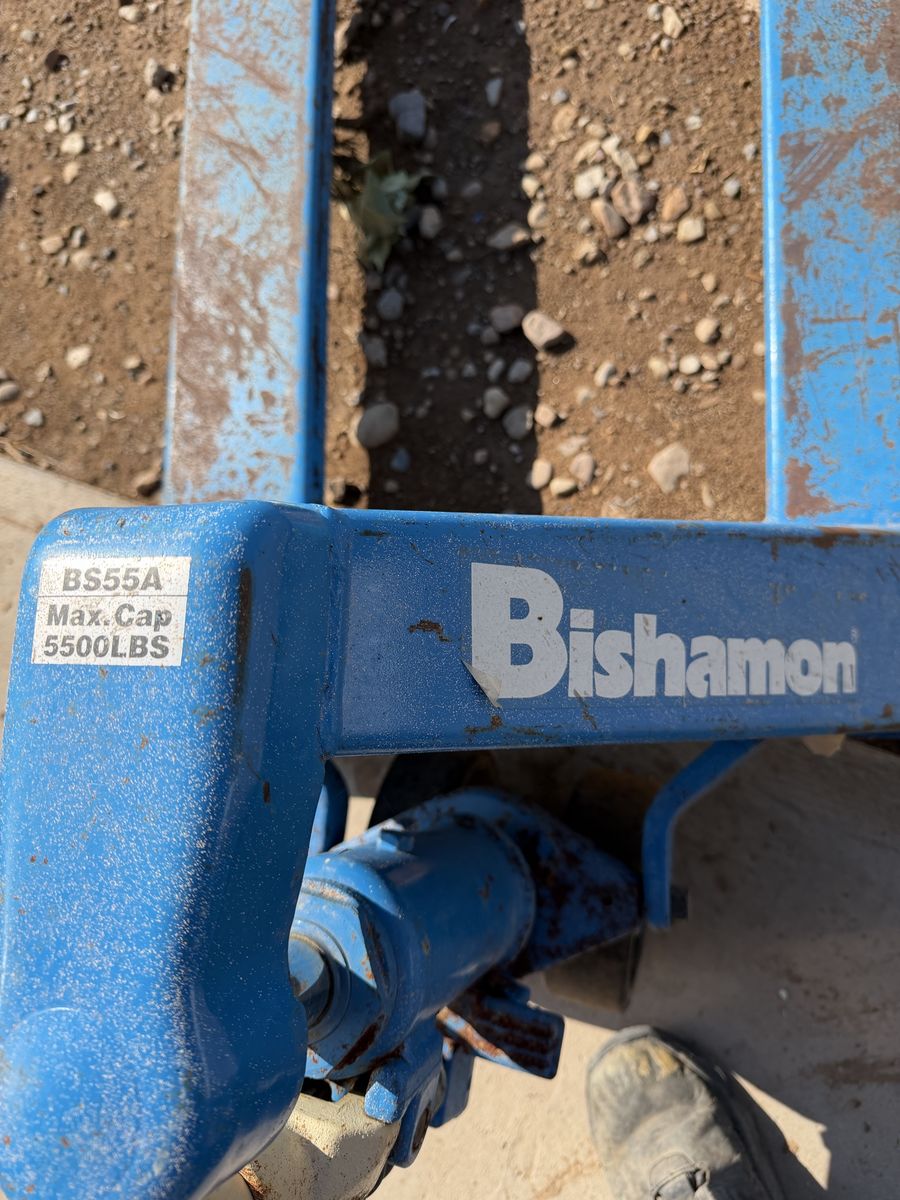 Heavy Duty Manual Pallet Jack