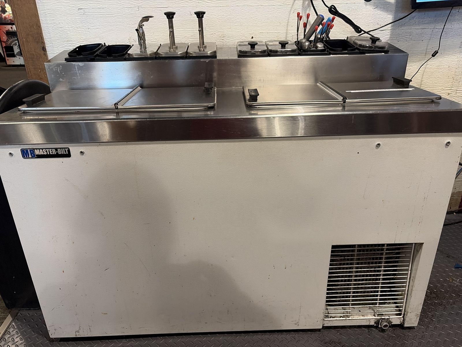 Master-Bilt Dipping Cabinet with Topping Rail