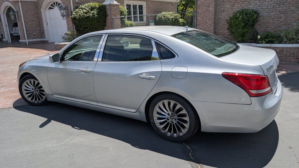 2014 Hyundai Equus Signature