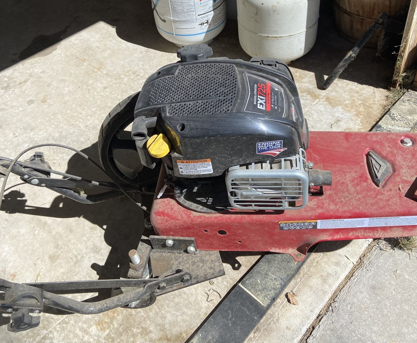 Briggs Straton EXI 725