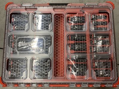 Milwaukee SHOCKWAVE Impact-Duty 1/2 in. Drive Metric and SAE Deep Well Impact PACKOUT Socket Set (31-Piece)