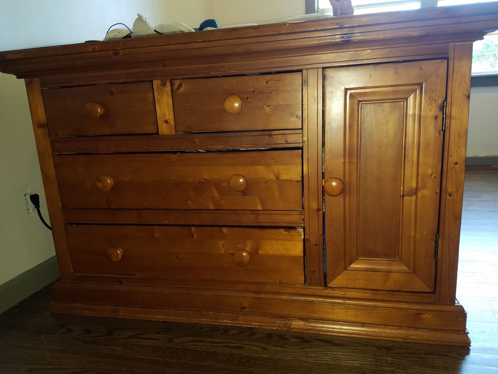 Full Bedroom Set with armoire