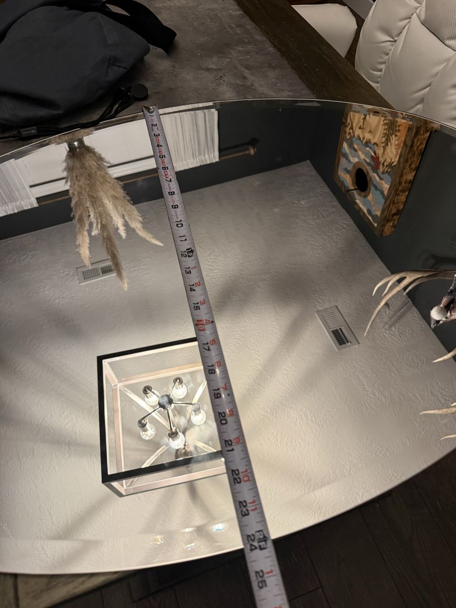 Main image 4