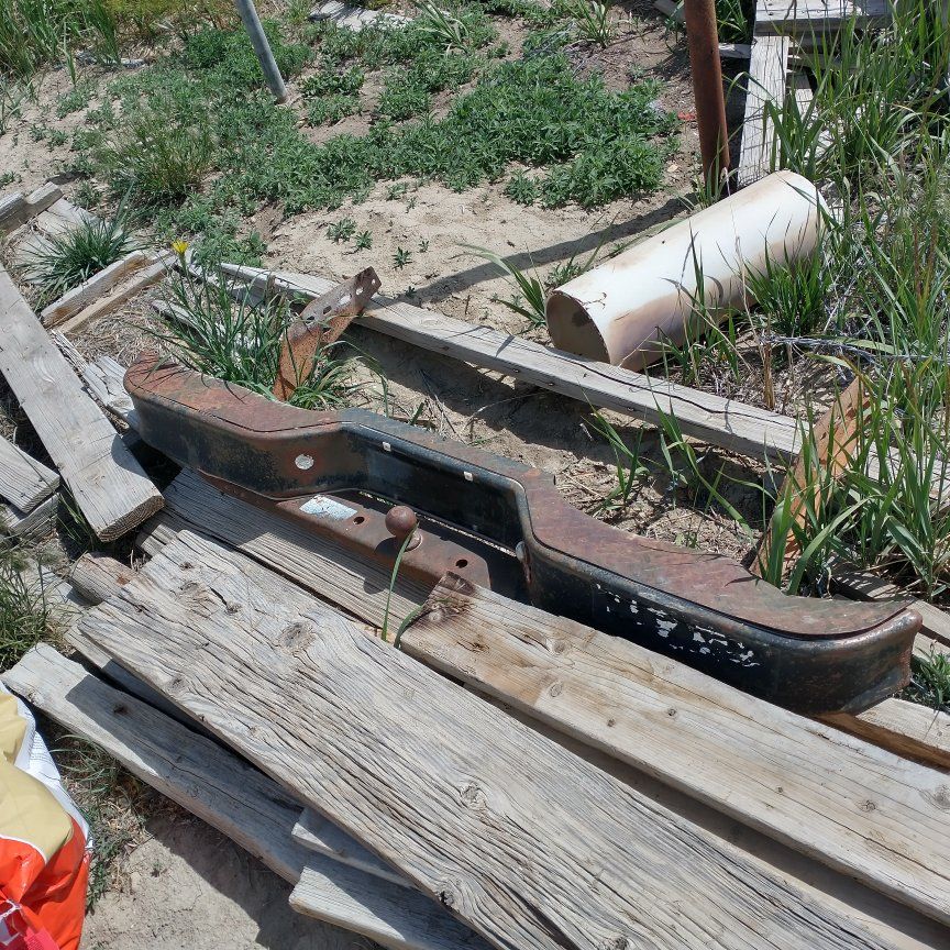 rear bumper for 86 Toyota pickup