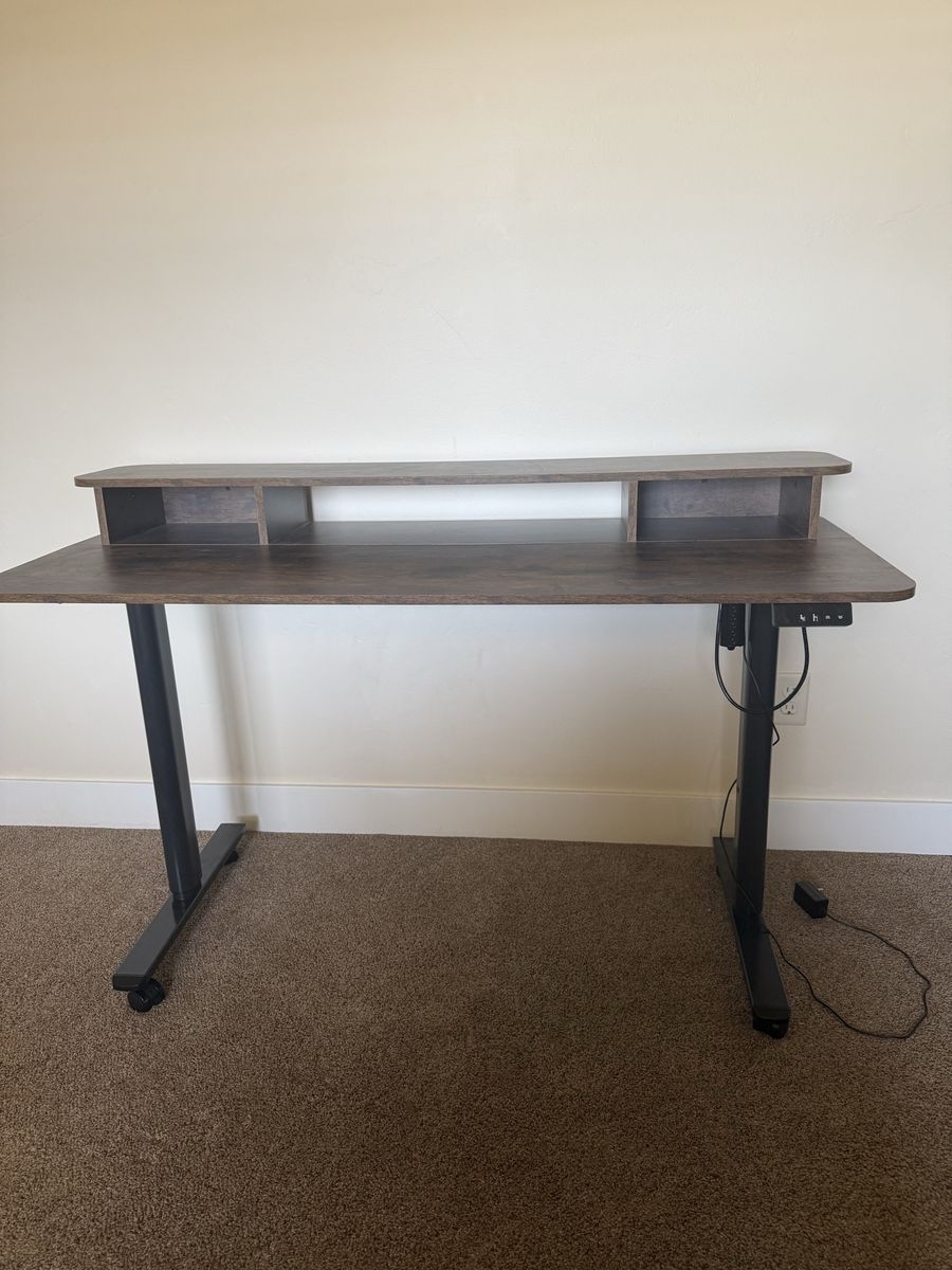 Adjustable Electric Sitting/Standing Office Desk