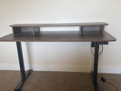 Adjustable Electric Sitting/Standing Office Desk