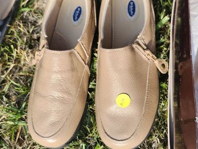 Womens shoes