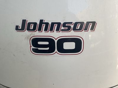Johnson 90 HP 4-Stroke EFI Outboard Boat Motor (For Parts / Blown Powerhead)