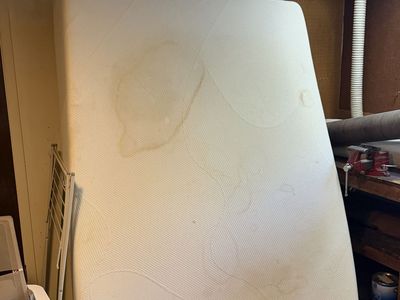 USED MATTRESS
