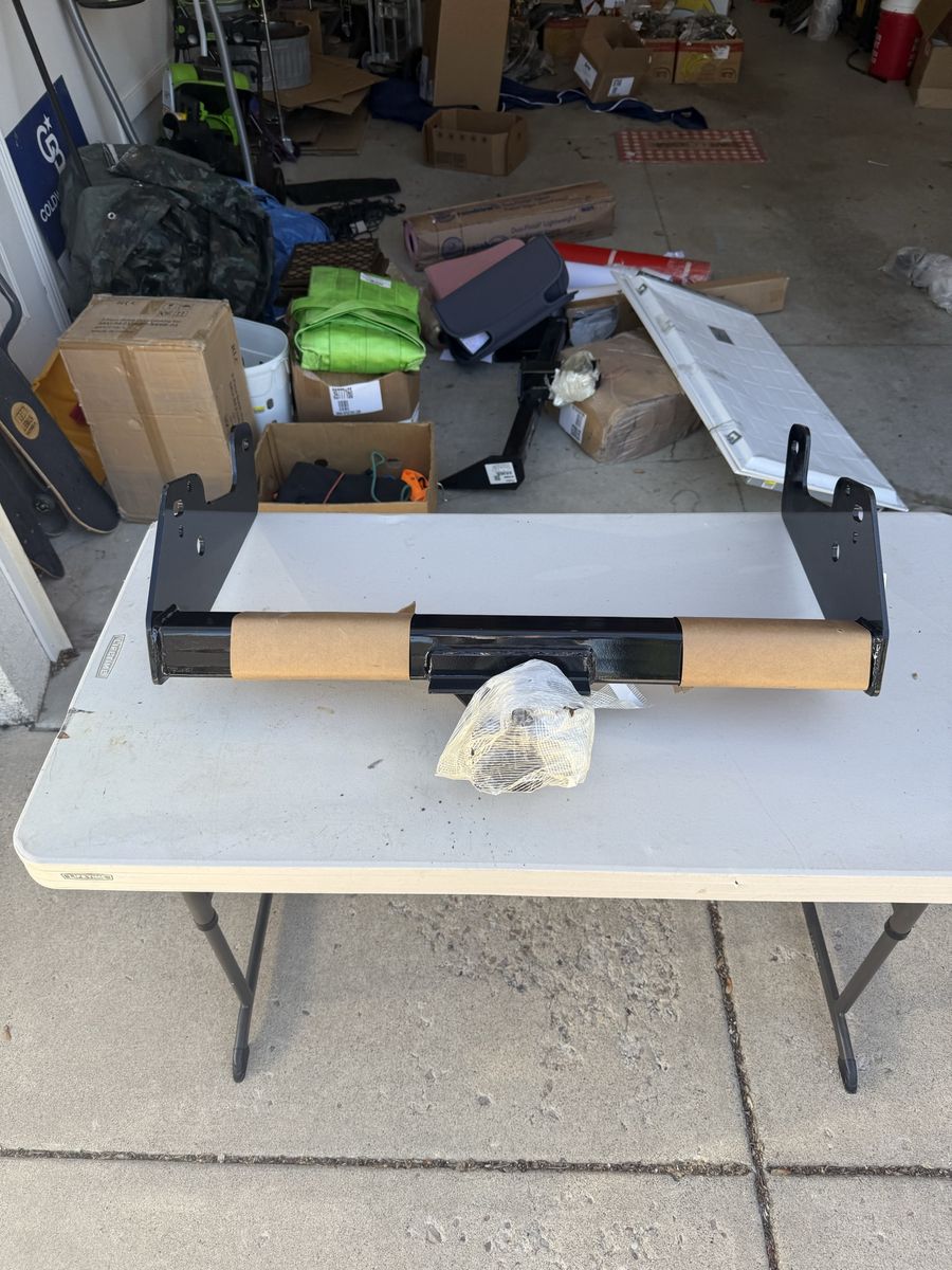 Main image 3