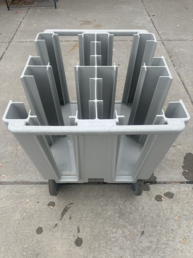 Cambro 4-Compartment Dish Caddy 32H X 30Lx 27W