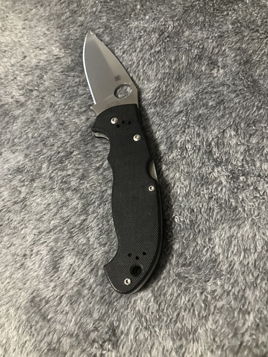 Original Spyderco Manix for sale or trade.