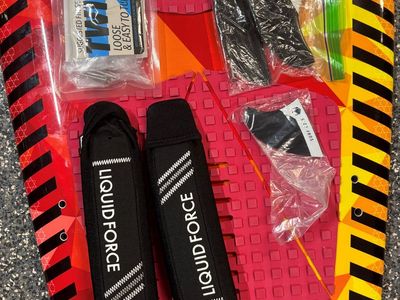 Surfboard - Liquid Force Rocket 5.0 - Like new