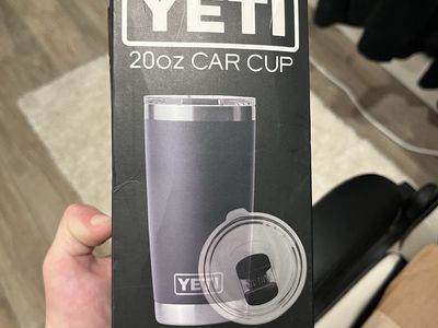 YETI 20 oz Car Cup Tumbler