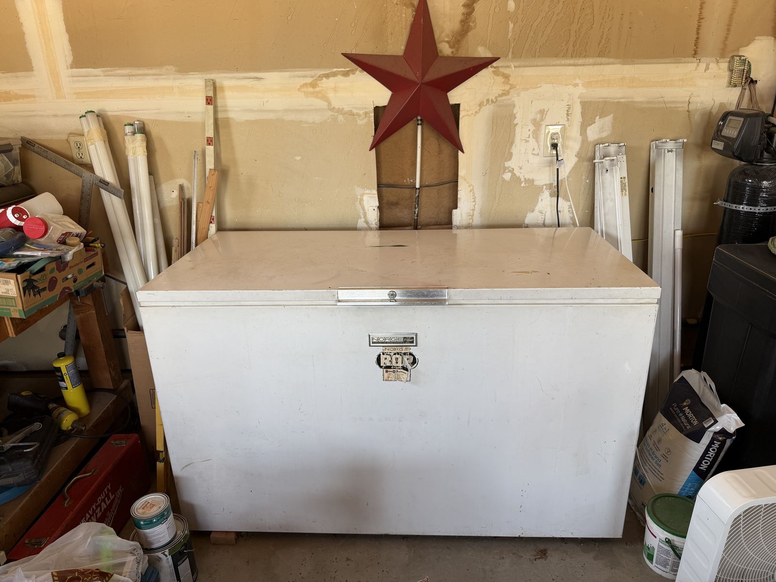 Norge White Deep Chest Freezer