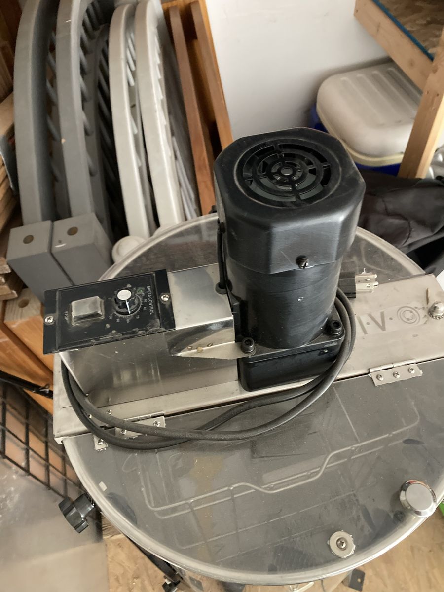 Main image 2