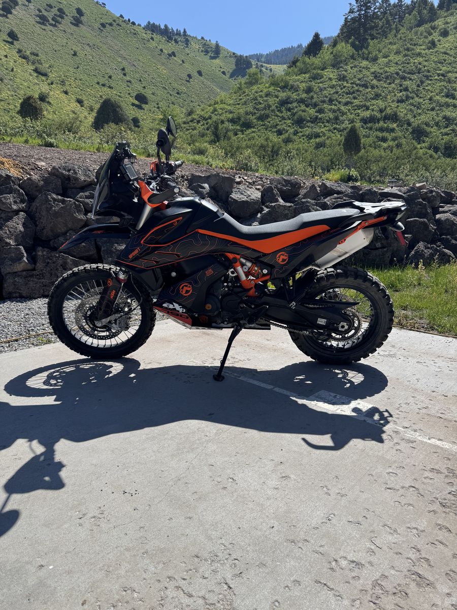 2019 KTM 790 Adventure R