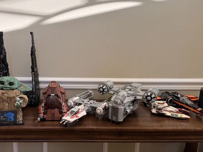 LEGO Minifig and Sets LOT