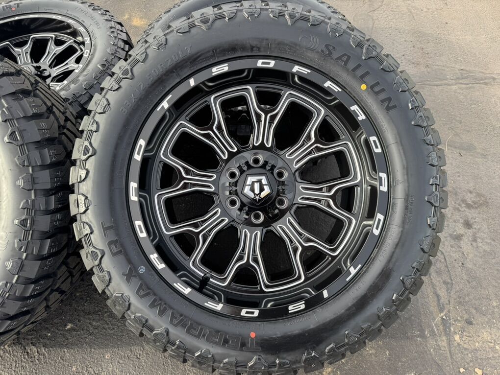 20x10 TIS 560BM 6 Lug 6x5.5 6x135 33x12.50R20 R/T