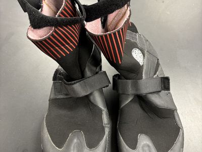 Rip Curl Flash Bomb 3mm Hidden Split Toe Booties