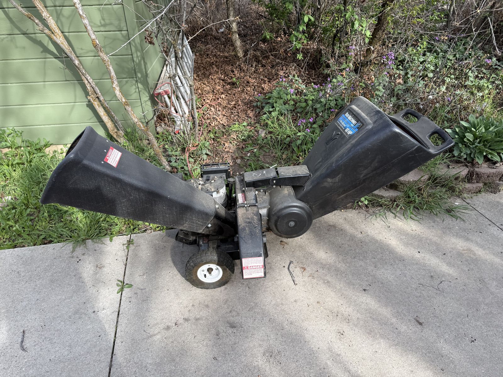 Wood Chipper 10HP Used