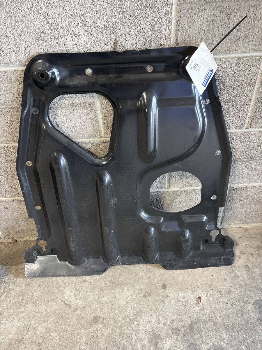 Mopar Genuine OEM Under Engine Skid Plate Splash Shield. 2005-2010 Grand Cherokee
