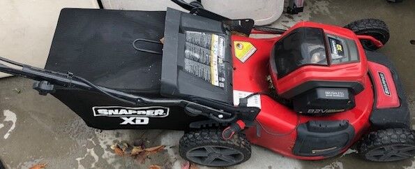 Snapper Electric Mower-Wrong Season-Right Price