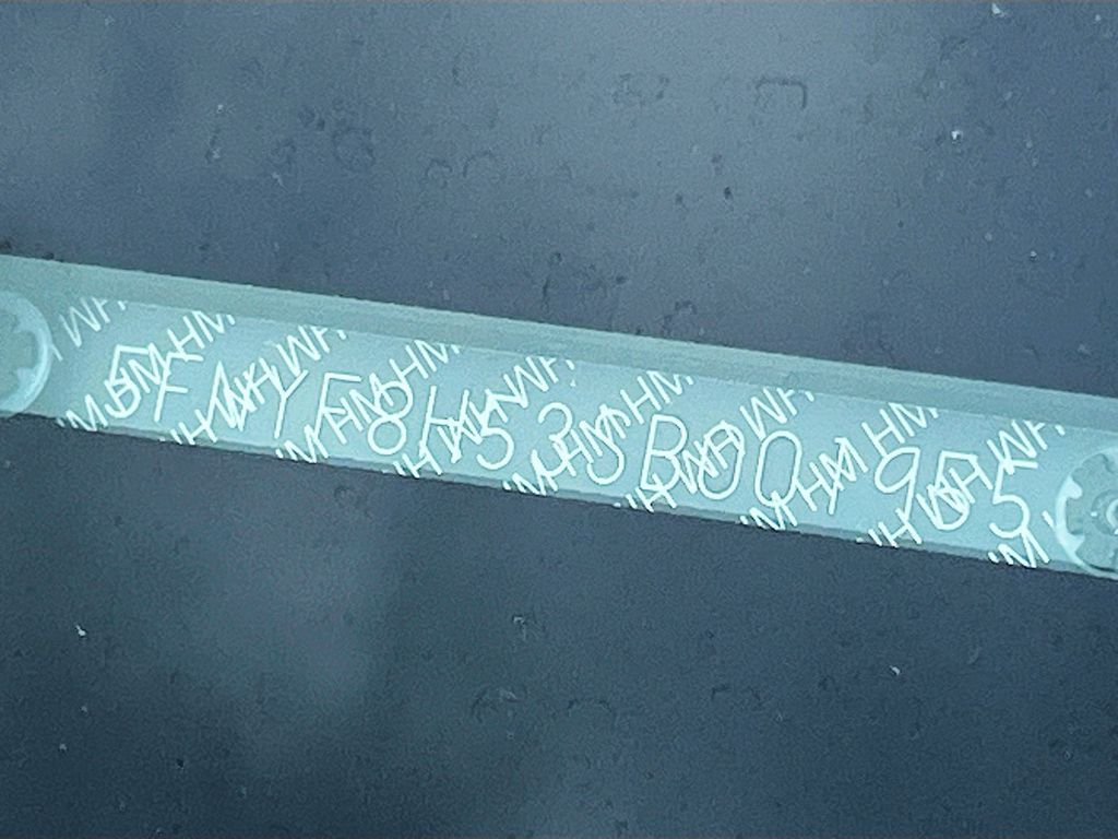 Main image 32