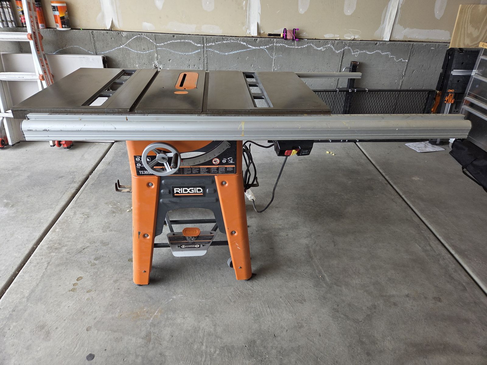 Ridgid Table Saw