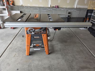 Ridgid Table Saw