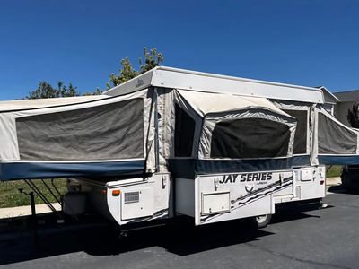 Pop up camper 2010 Jay Series 2106