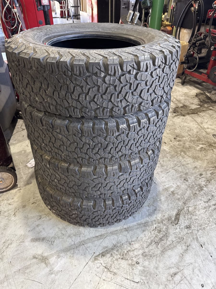 BFG KO2 245/75r17 (4)