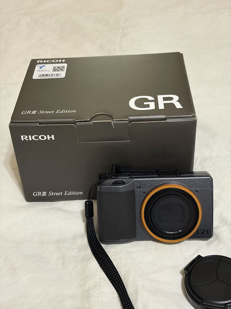 •• Ricoh GR III Street Edition Mint ••