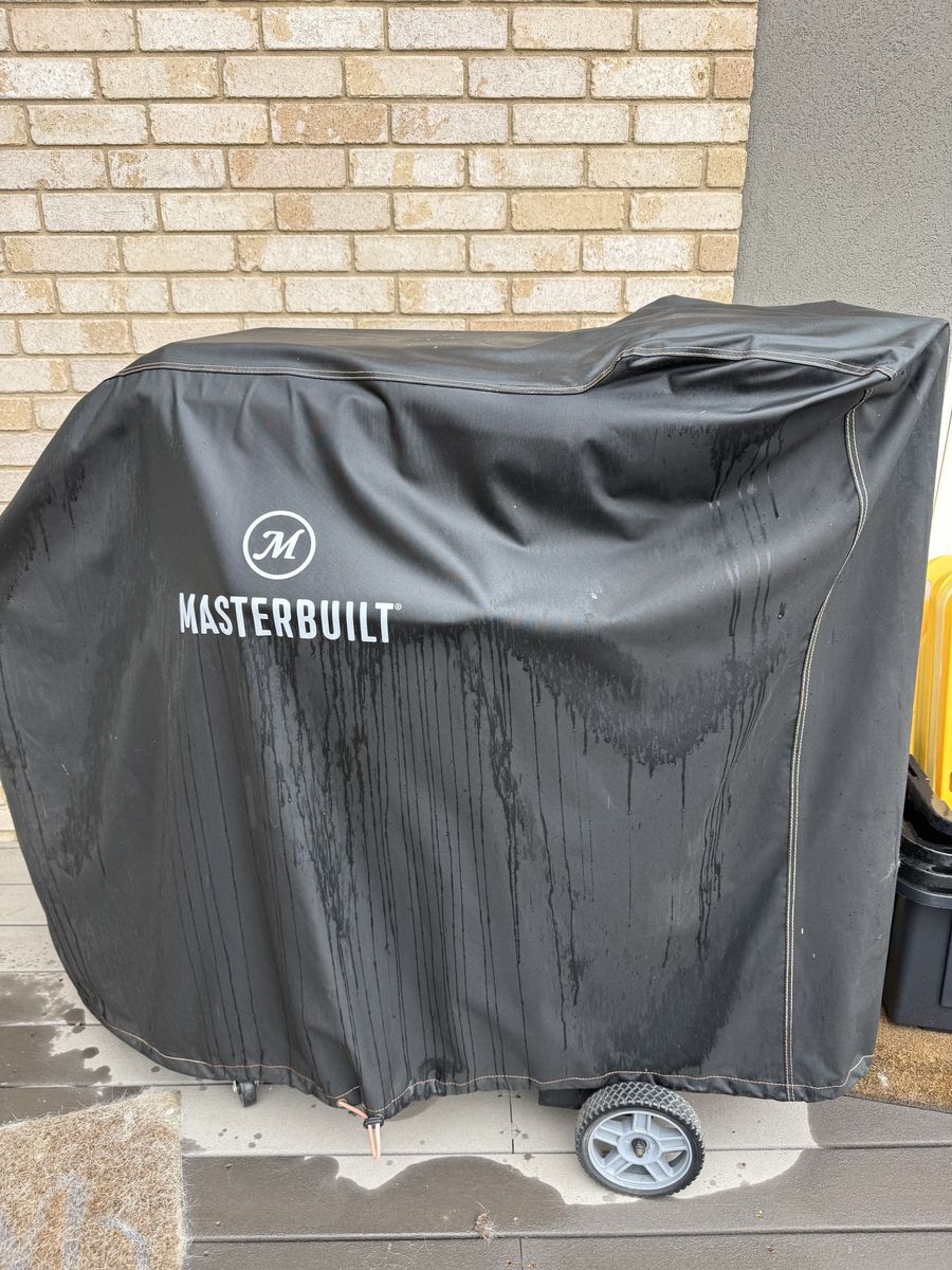 Masterbuilt Gravity Smoker