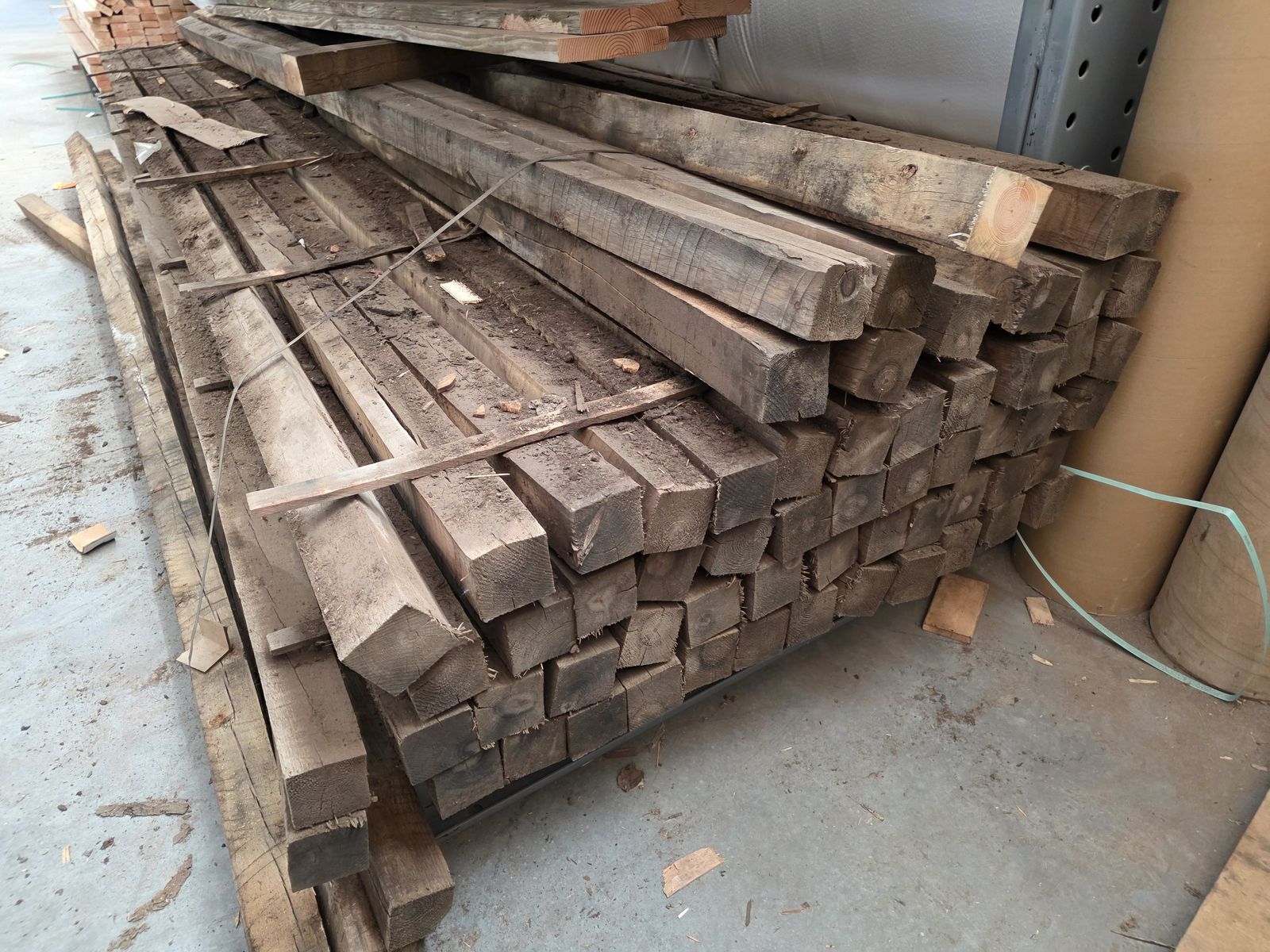 4x4x16' Untreated Post