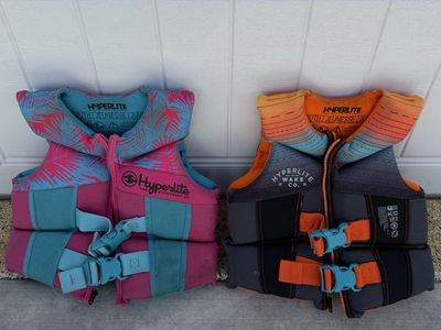 Hyperlite Youth Life Vests