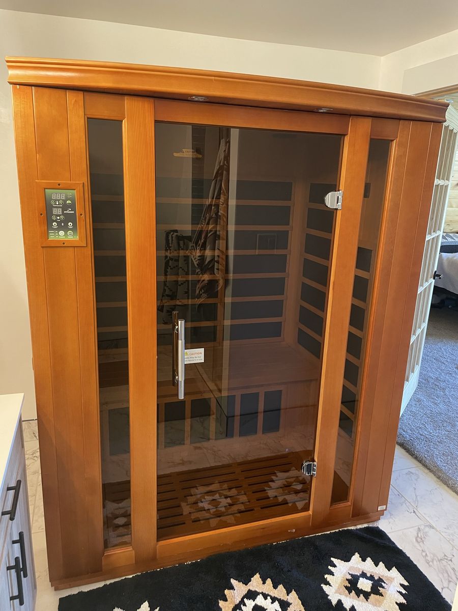 Dynamic Infrared 3 Person Sauna