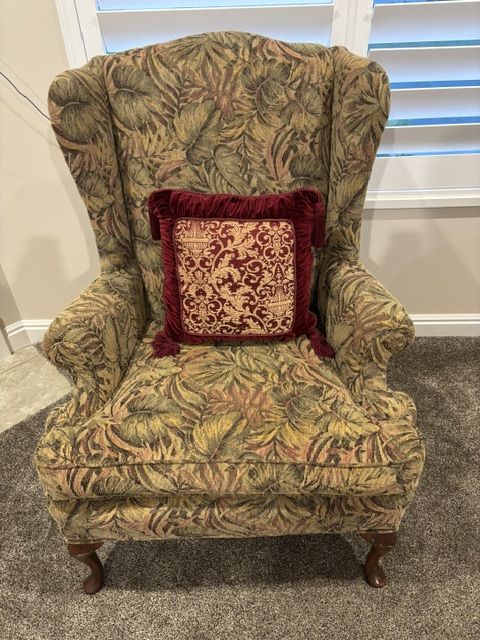 Wing Back Queen Anne Style Accent Chair