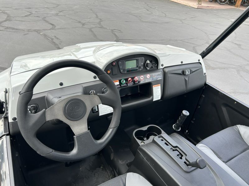 Main image 6
