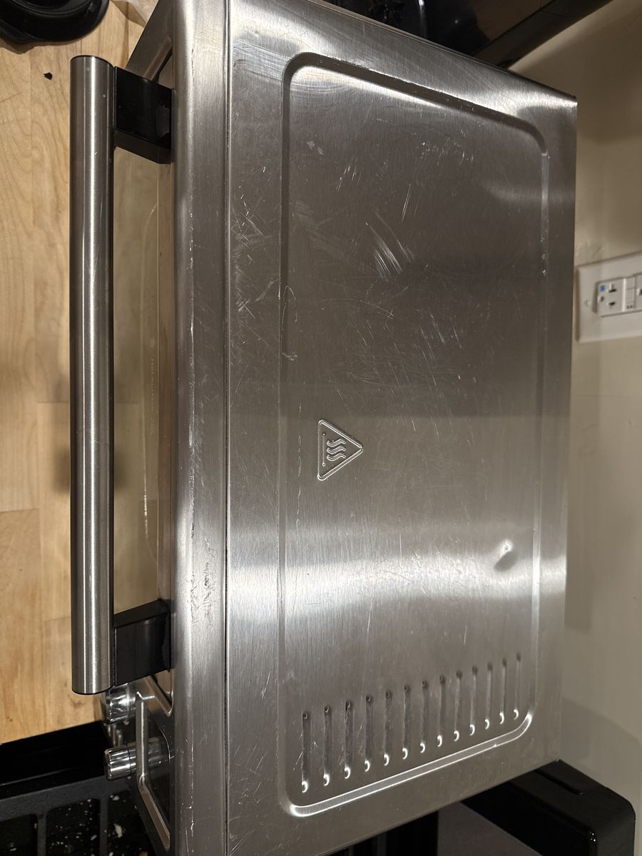 Main image 3