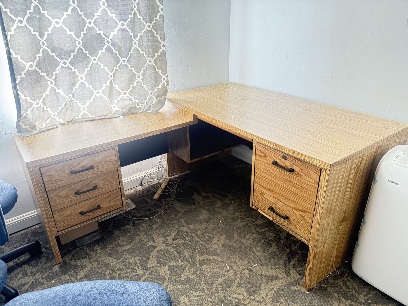 Assorted Office Desks - Wood and Metal Executive & L-Shaped Desks