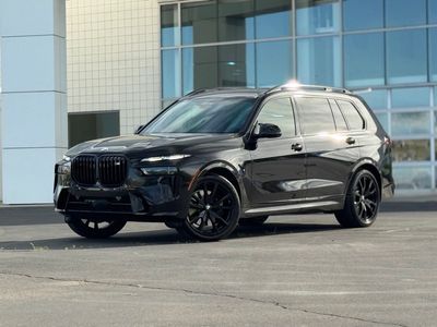 2025 BMW X7 M60i