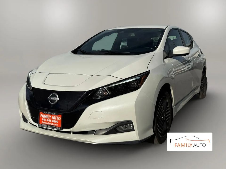 2024 Nissan Leaf SV PLUS
