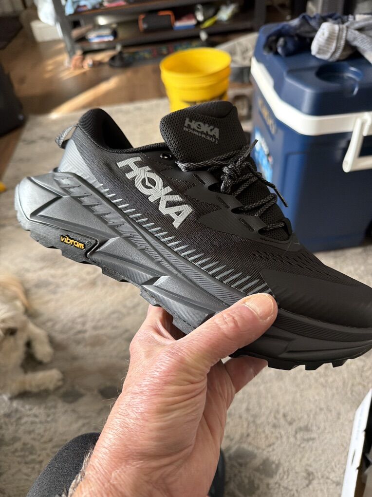 New Hoka Mens size 11