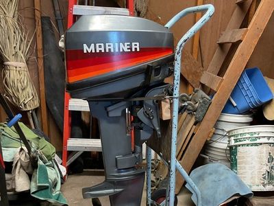 Mariner,9.9 two stroke,short shaft outboard
