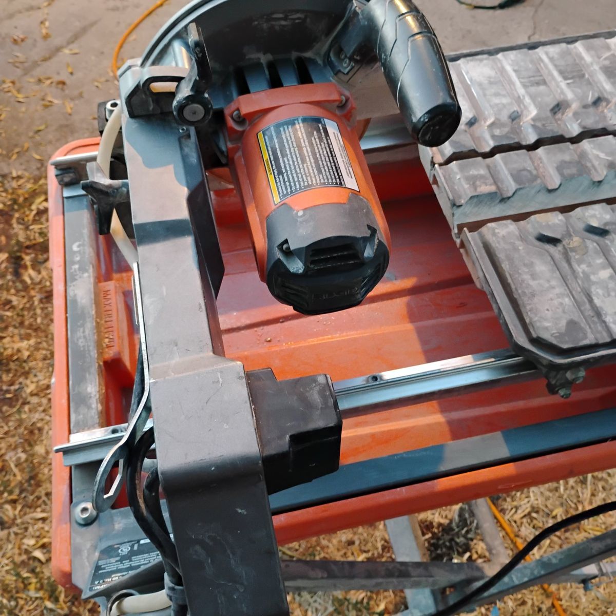Main image 2