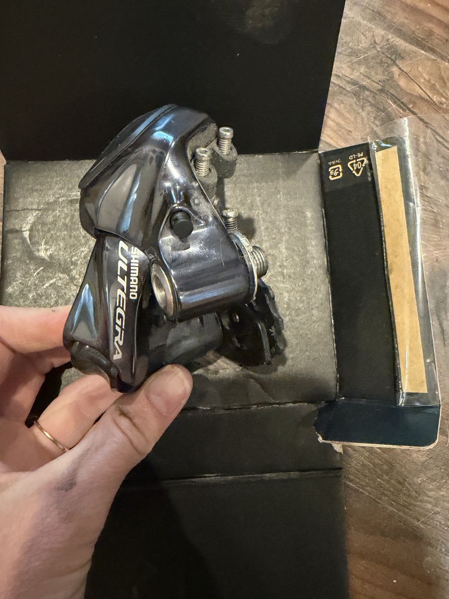 Shimano ultegra rear derailleur