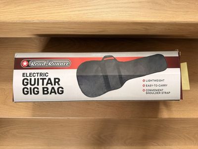 Road Runner RRE07 Standard Electric Guitar Gig Bag with Box