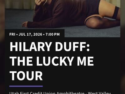 1 lawn ticket - Hilary Duff: The Lucky Me Tour