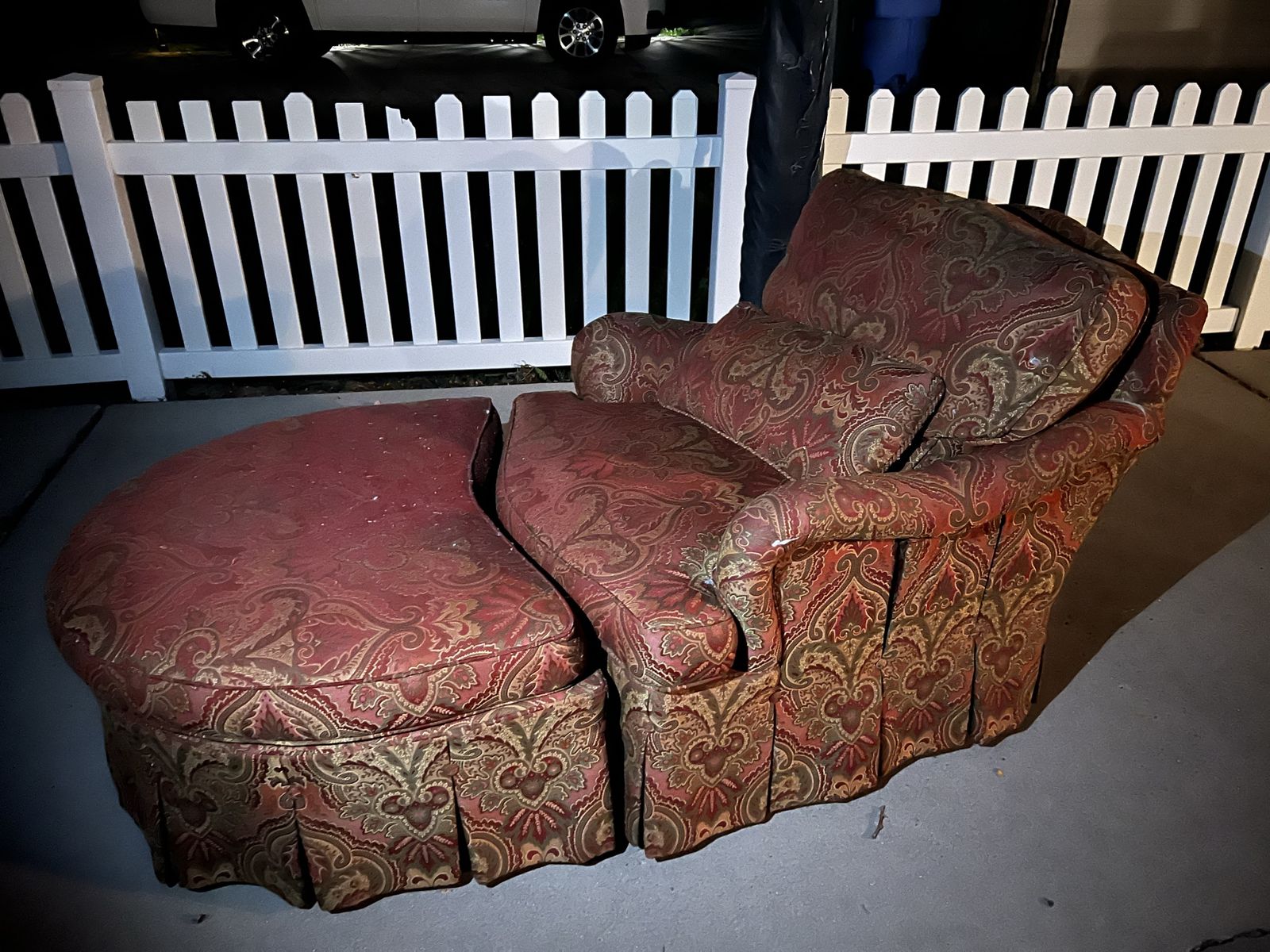 Main image 5
